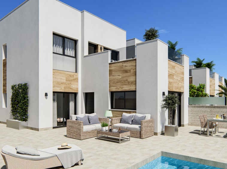 3 Bedroom Detached Villas in La Marina Urbanisation